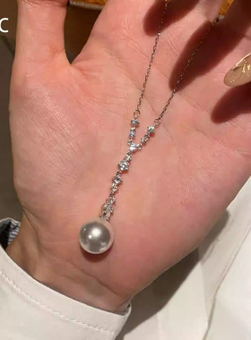 韩系珍珠蝴蝶锆石项链女时尚清冷感优雅锁骨链轻奢风高颜值锁骨链