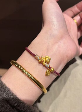 小红书同款马上有钱手链女生肖马福牌本命年红绳个性可爱气质手饰