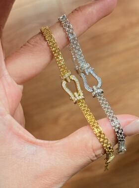 马蹄表带手链好高单戴叠戴都出彩，百搭不挑风格哦925银镀金