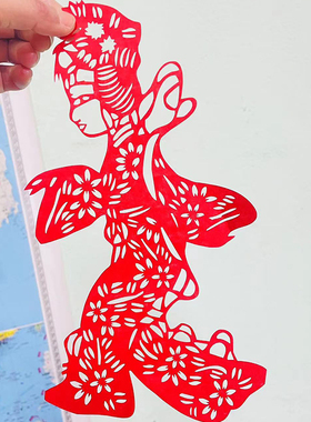 皮影人物剪纸作品成品刻纸