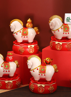 爆款新年礼物马年吉祥马上发财桌面装饰品年会伴手礼国潮公仔摆件