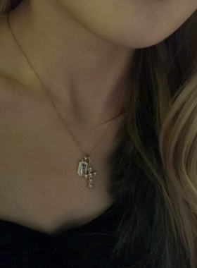 hucares 「十字凡尔赛」年末重磅！原创十字项链轻奢小众设计