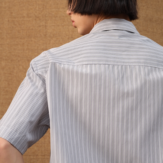 JCAESAR curved striped short-sleeved shirt loose