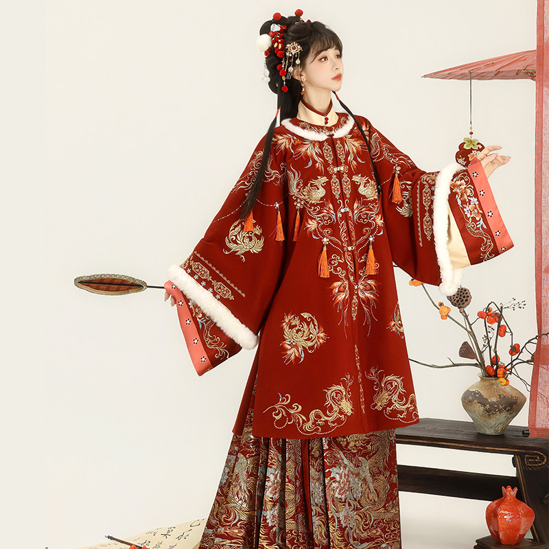 【彩凤金龙】原创汉服女马面裙套装订婚服敬酒服马年拜年服秋冬款,淘宝优惠券,粉丝福利购,淘宝优惠卷