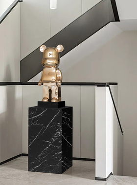 暴力熊潮玩手办卡通风电镀摆件