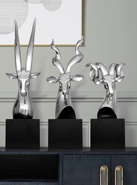 《三羊开泰》羚羊摆件轻奢高档