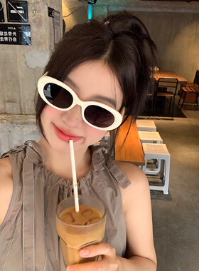 少女CEO复古黑色椭圆大框2026韩版新款度假gm墨镜欧美高级感墨镜