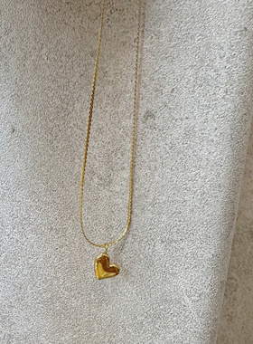 少女CEO气质百搭爱心项链小众设计感锁骨链高级感颈链不掉色韩系