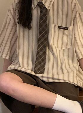 咖啡色懒人免打领带女复古棕色
