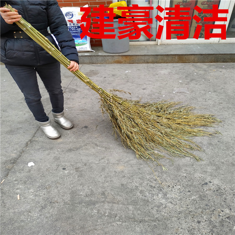 扫马路的长竹扫把,扫地的竹扫帚,环卫扫大马路大扫把_大山谷图库