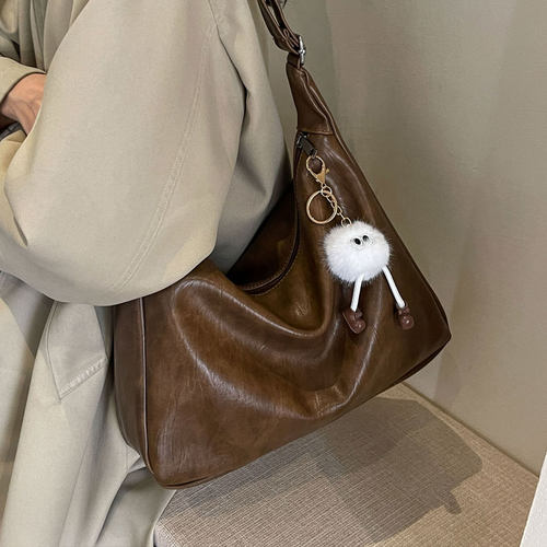 美拉德复古斜挎包包女2025新款潮韩国托特包大容量时尚单肩通勤包 - 图1