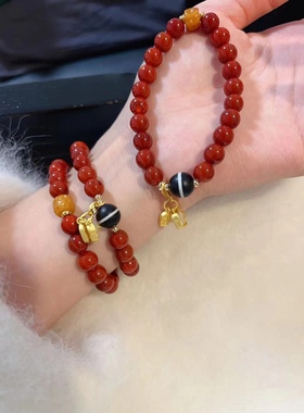 天然南红玛瑙搭配一线天珠，牛骨  玉髓梅花配饰等 24.9