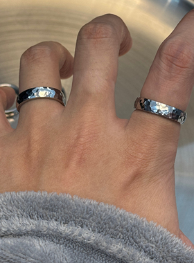 不规则锤纹戒指钛钢不掉色