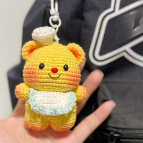 DIY手工黄油小熊玩偶钩织毛线编织材料包钥匙扣挂件熊送朋友礼物 - 图0