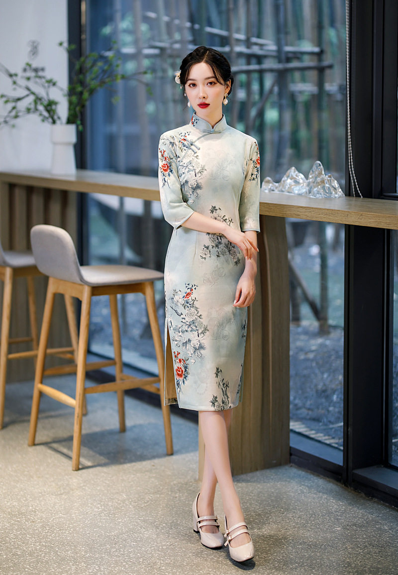 秋冬装中长款雪花绒旗袍柔软亲肤日常少女连衣裙显瘦修身宴会礼服