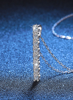 S925银镀18K金PT950铂金镶D色莫桑石女吊坠锁骨链24分莫桑钻项链