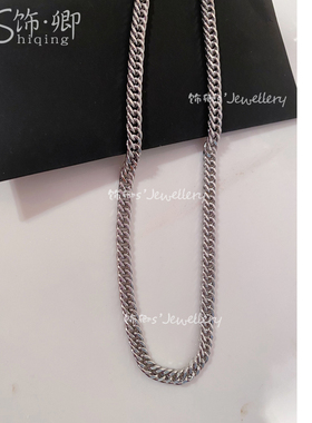 直播性感深V男士钛钢项链日字扣粗链条银色潮男嘻哈锁骨链不掉色