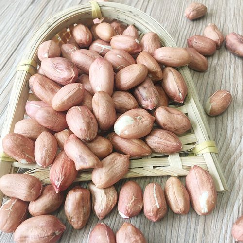 新鲜生花生米 粉红皮花生米仁去壳晒干花生 生花生米包邮 - 图1