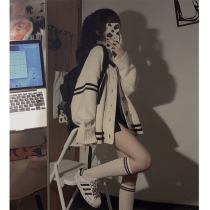 Day Faculty Wind sweater jacket woman autumn winter loose retro style Lazy Wind Design Sensation Small knit cardigan blouse