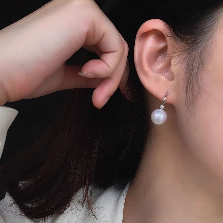 《高跟鞋》精工纯银加厚高跟鞋11-12mm白色珍珠耳钩简约气质耳饰,淘宝优惠券,粉丝福利购,淘宝优惠卷