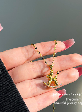 时尚设计气球狗项链钛钢不掉色夏季锁骨链轻奢小众高级感饰品