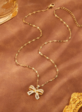 轻奢小众蝴蝶结钛钢项链女不掉色时尚百搭气质锆石吊坠配饰品