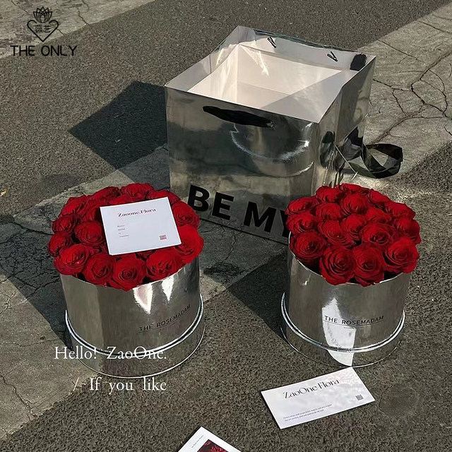 Wei Yi Liang Silver Flower Hug Bucket Eternal Life