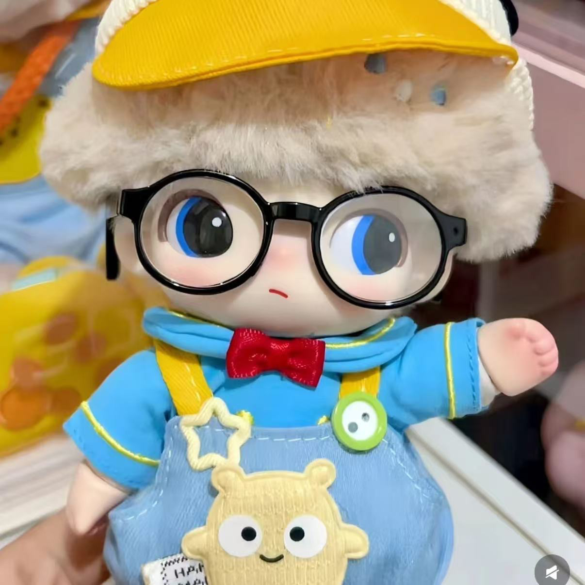 现货DIMOO WORLD唐老鸭毛绒挂件娃娃衣服小黄帽子背带裤套装着替,淘宝优惠券,粉丝福利购,淘宝优惠卷