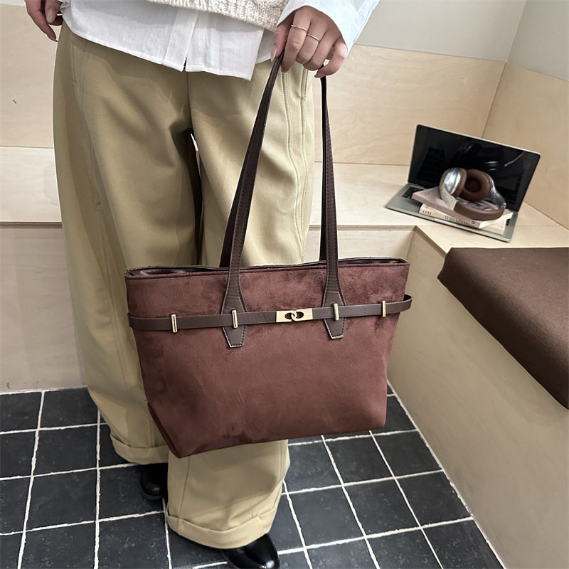 包包女2025新款复古时尚休闲单肩包通勤腋下包麂皮绒大容量托特包,淘宝优惠券,粉丝福利购,淘宝优惠卷