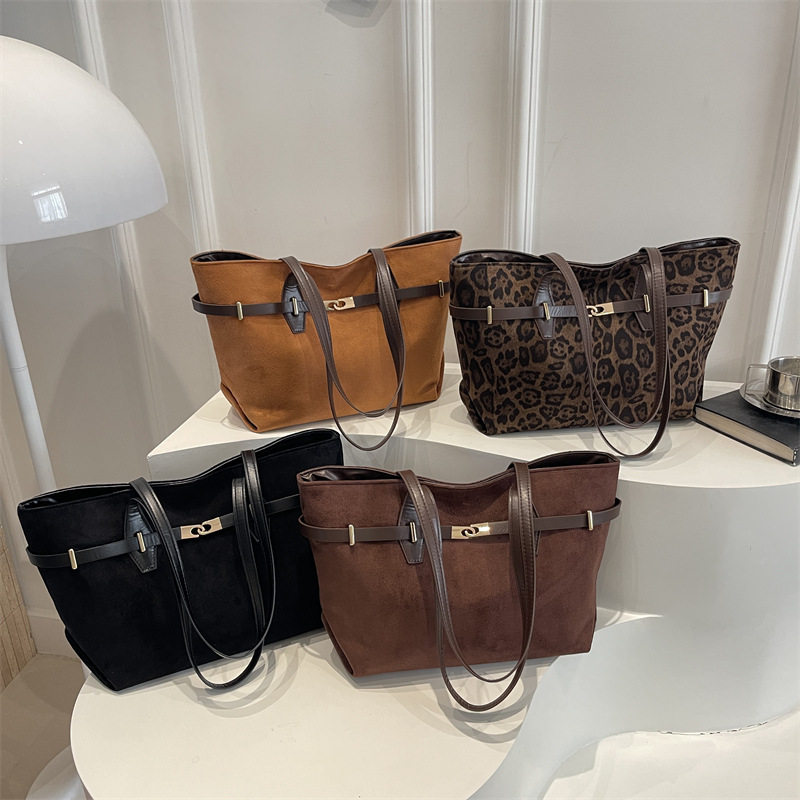 包包女2025新款复古时尚休闲单肩包通勤腋下包麂皮绒大容量托特包,淘宝优惠券,粉丝福利购,淘宝优惠卷