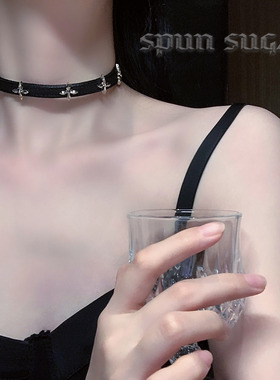 小众高级感十字花皮质粗颈环