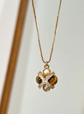 珍珠款吊坠项链高级感