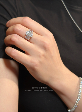 安小柏◆爆闪克拉冰花切椭圆蛋型高碳剔透通体S925纯银戒指轻奢女