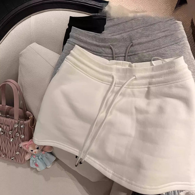 Sports short skirt, autumn and winter women's 2025 new yoga skirt, sun protection tennis skirt, a-line hip-hugging skirt, outer wear