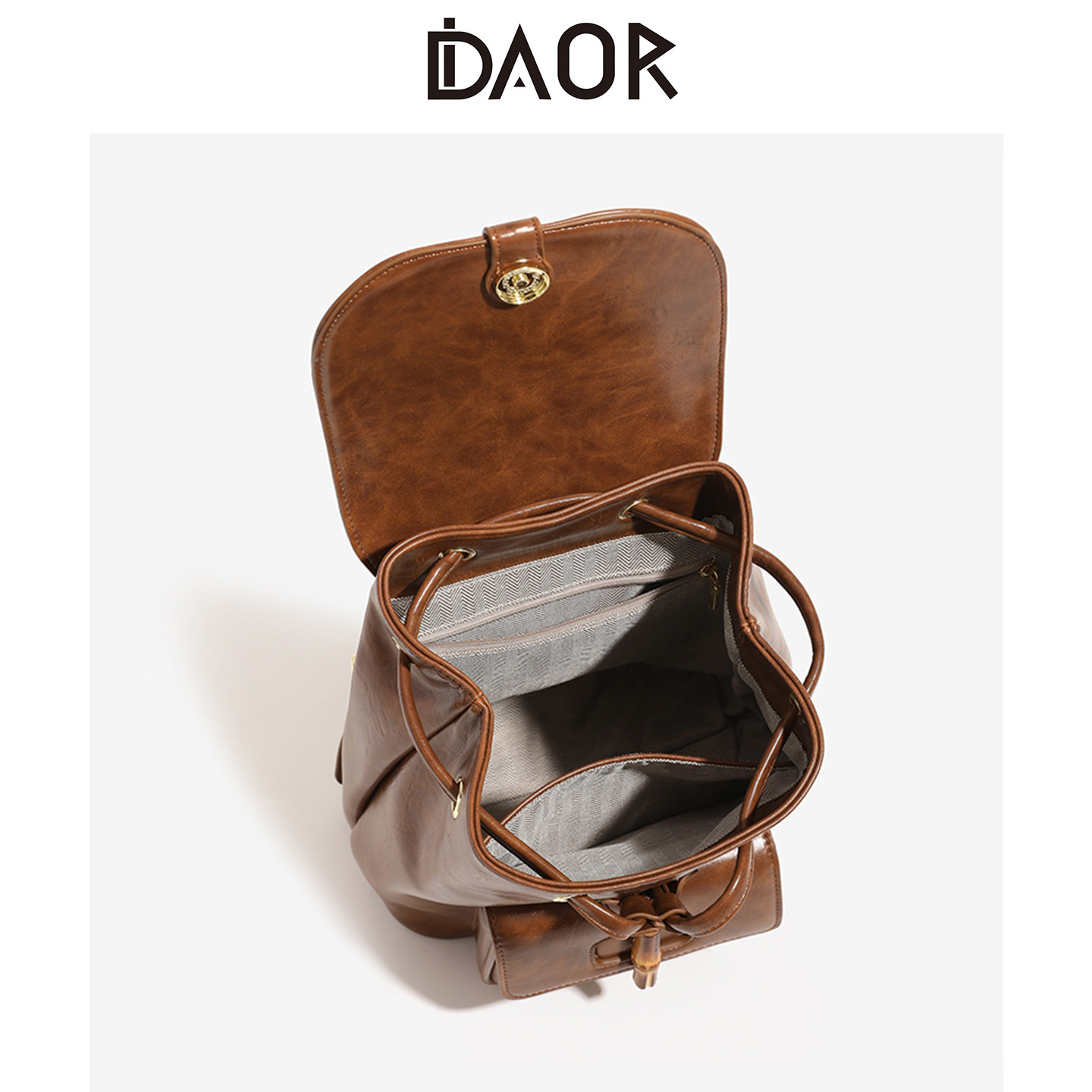 DAOR油蜡牛皮双肩包女士2026早春新款高级感背包通勤旅游轻便书包,淘宝优惠券,粉丝福利购,淘宝优惠卷