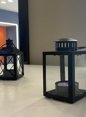 简约款小马灯创意手提铁艺烛台复古蜡烛台家居装饰品摆件