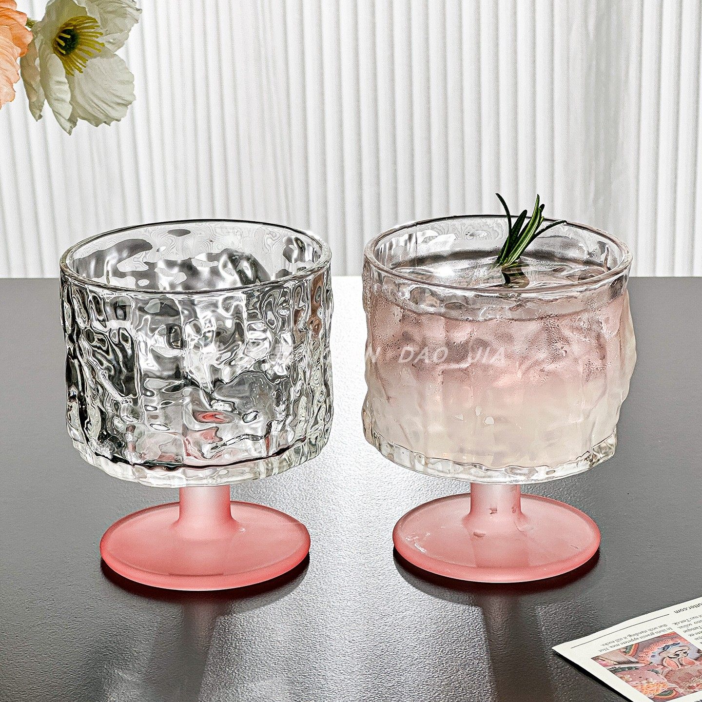 ins高颜值小众设计玻璃杯粉色鸡尾酒杯微醺树皮高脚杯送礼香槟杯,淘宝优惠券,粉丝福利购,淘宝优惠卷