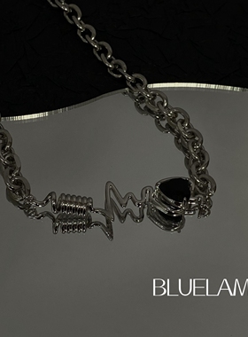 钛钢暗黑风吊坠爱心项链