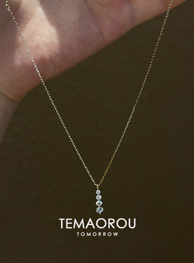 清冷感金色一字排钻吊坠项链