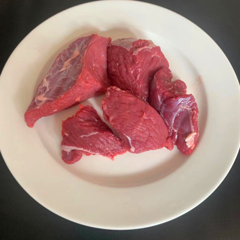 新鲜牛肉 碎牛肉 国产牛肉筋头巴脑黄牛肉大块牛肉边角料500g - 图2