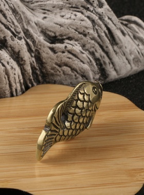 古玩收藏黄铜小鱼，手工制作民族