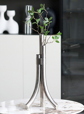 金属花器·简约艺术·家居装饰