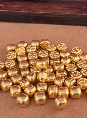 金色柿子造型金属装饰摆件