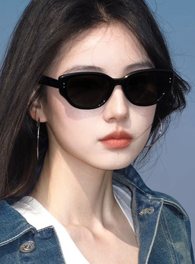 韩系网红墨镜女款高级感2025