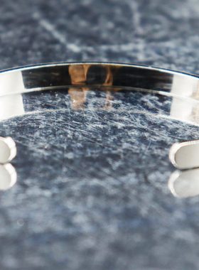 正确版官方推荐字母颠倒手镯