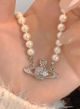 土星珍珠项链别针简约立体星球项链2024新款轻奢小众设计锁骨链