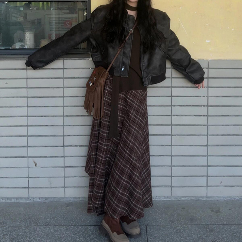 美拉德棕色不规则格子半身裙大码女胖mm秋季流行风格伯克利格纹裙,淘宝优惠券,粉丝福利购,淘宝优惠卷