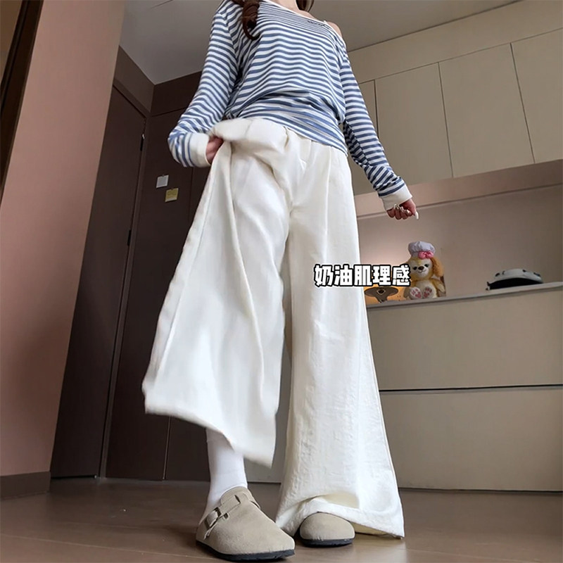 云朵白色西装裤女秋季大码胖mm慵懒显瘦高级感垂感阔腿褶皱奶芙裤,淘宝优惠券,粉丝福利购,淘宝优惠卷