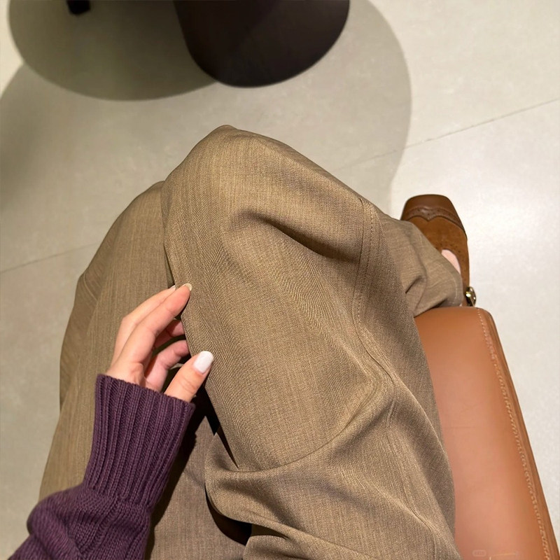 老钱风卡其色西装裤子女款大码春季新款休闲阔腿裤今年流行梧桐裤,淘宝优惠券,粉丝福利购,淘宝优惠卷