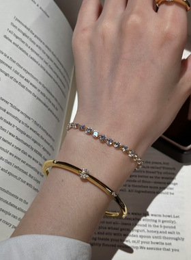 时尚轻奢鹰爪蕾丝星辰裸钻手链高级感爆闪八心八箭高碳钻锆石女